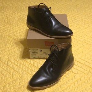 Black leather Short Boot